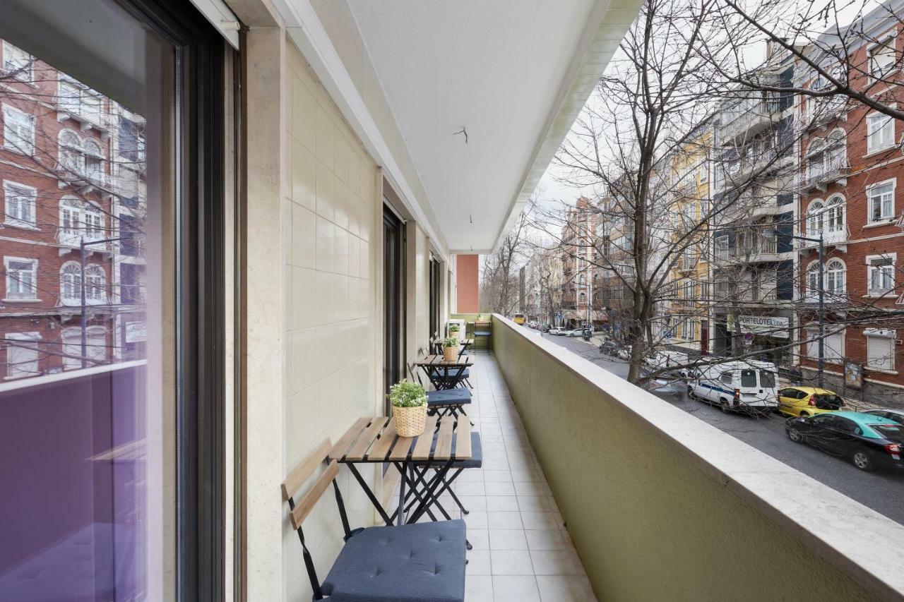 Huux Hostel Lisbon Exterior photo